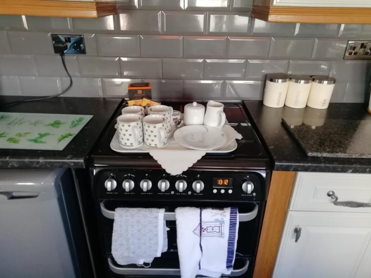 Cosy Spacious 2-Bed Cottage In Watchet Somerset Екстер'єр фото